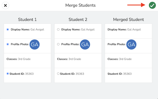 Perbandingan dua akun siswa (Siswa 1 dan Siswa 2) dan detail akun siswa yang digabungkan akhir.